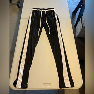 Black Mnml zipper track pants size small.